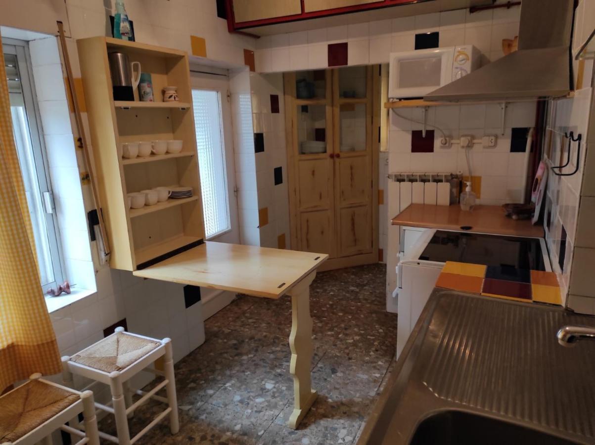 El Uncar Villa Castrejon de la Pena ภายนอก รูปภาพ